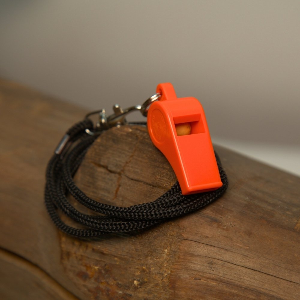Acme Koirapilli Thunderer 660 kaulanauhalla