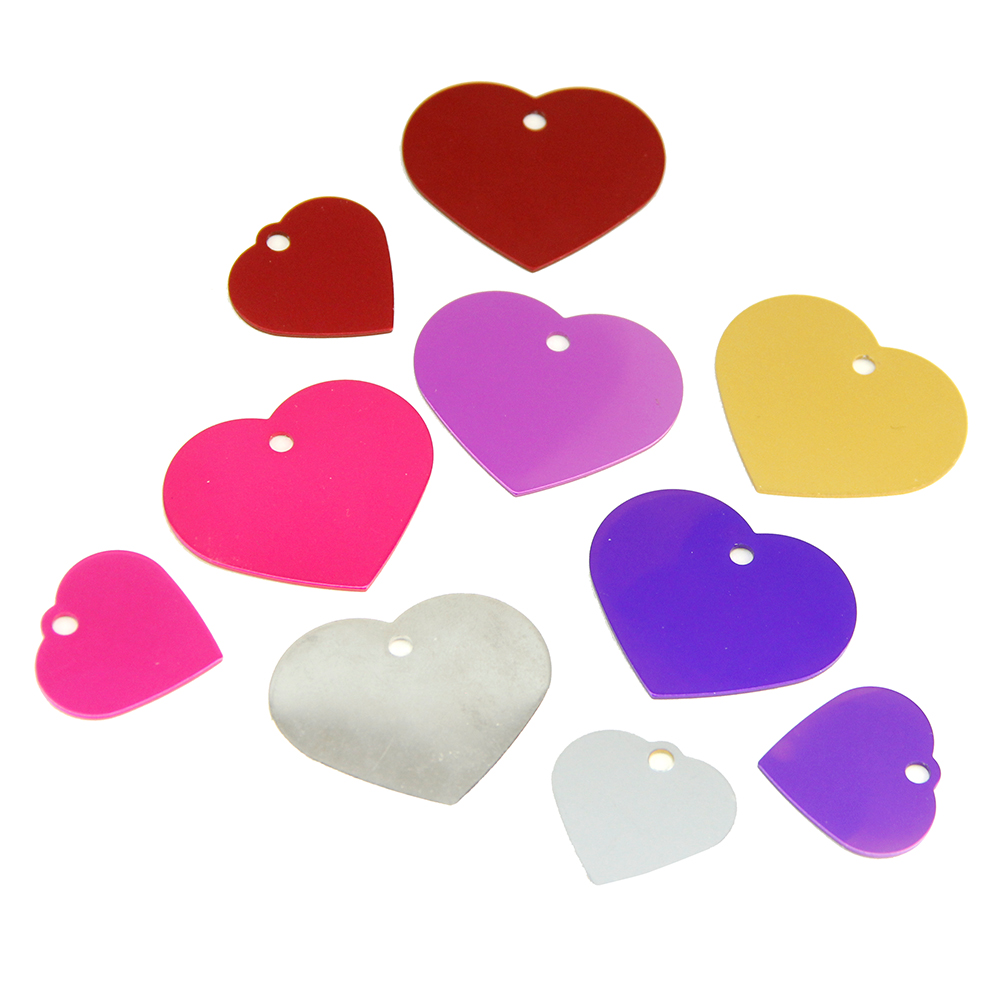 Kaiverrettu nimilaatta, sydän